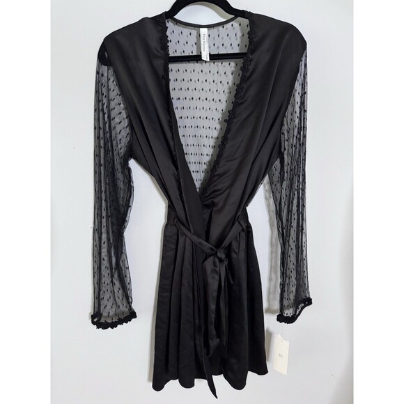 NWT Flora Nikrooz Black Showstopper Robe Long Sleeve Sheer Silky Sexy Size Large - Picture 1 of 8